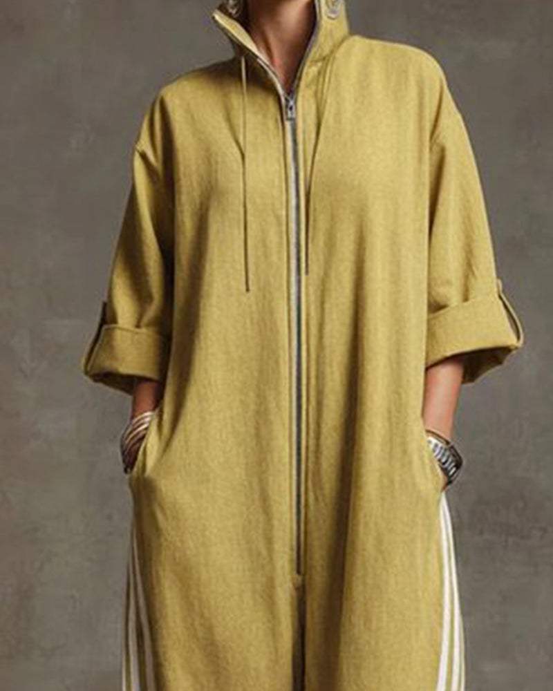 Sophie | Jumpsuit mit Stehkragen, Reißverschluss und Seitenstreifen