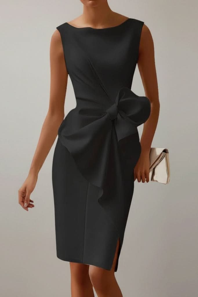 Selina | Ärmelloses Midikleid mit Statement-Schleife und Schlitz