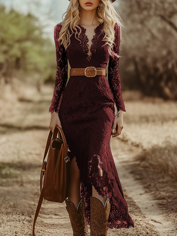 Marie | Langarm-Midikleid mit Allover-Spitze und V-Ausschnitt