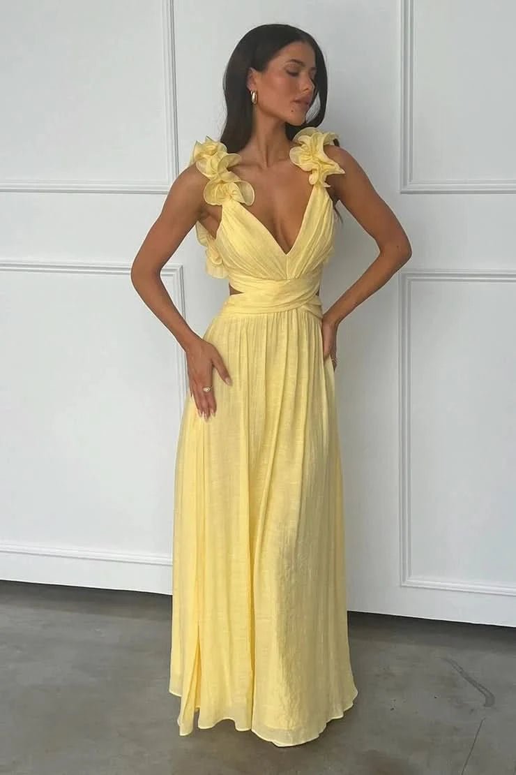 Victoria | Plissiertes Maxikleid mit Blumenapplikation